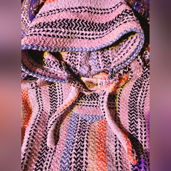 EARTH RAGZ Jacket Unisex Medium Mexican Style Blanket Pullover Rug Poncho Hoodie - Picture 2 of 5